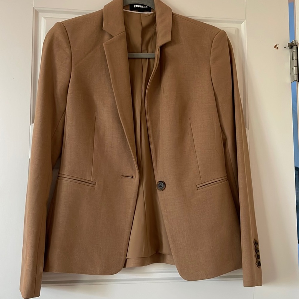 Express size 2 one button camel blazer